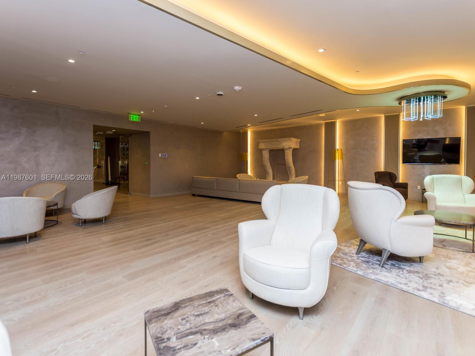 BRICKELL FLATIRON CONDO - Residential