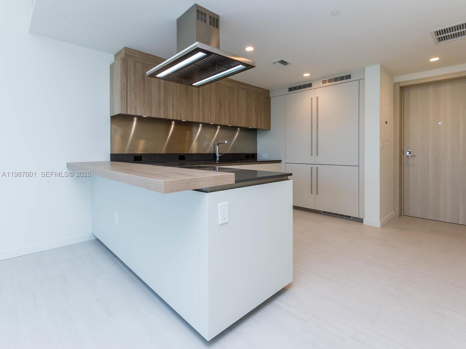 BRICKELL FLATIRON CONDO - Residential