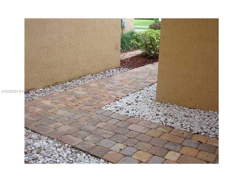 Town Gate North-Arbor Par - Residential Lease