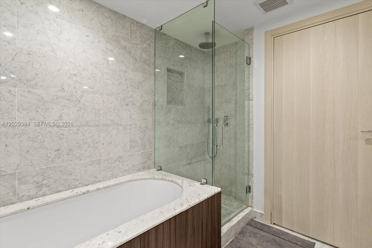 BRICKELL FLATIRON CONDO - Residential