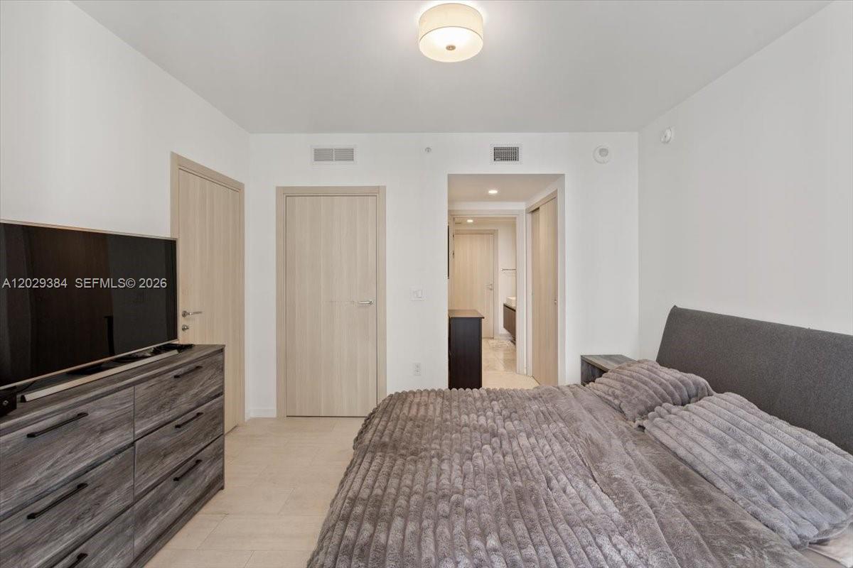 BRICKELL FLATIRON CONDO - Residential