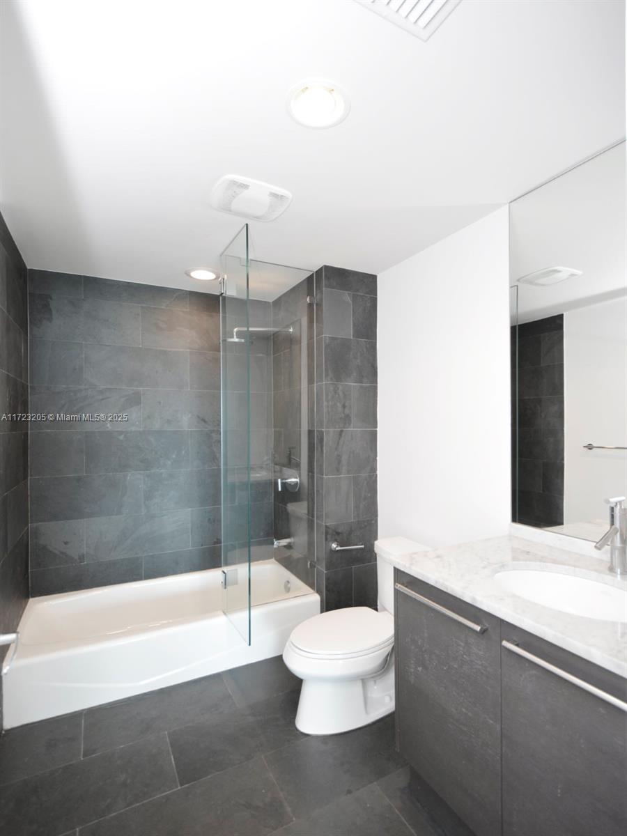 900 BISCAYNE BAY CONDO - Residential