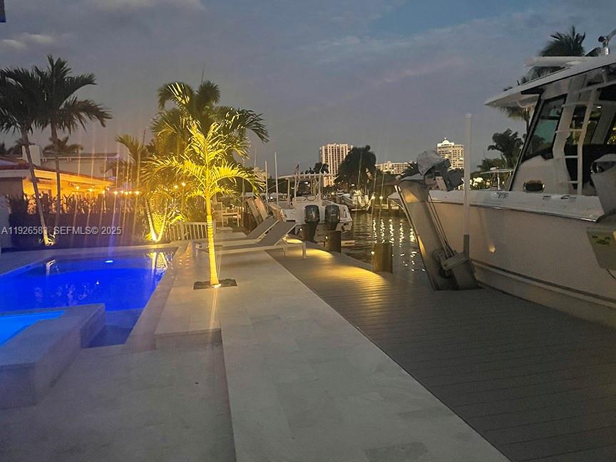POMPANO ISLES - Residential
