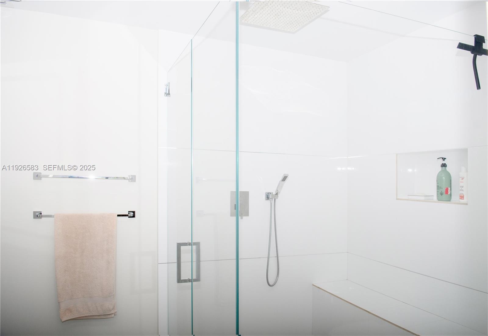 POMPANO ISLES - Residential