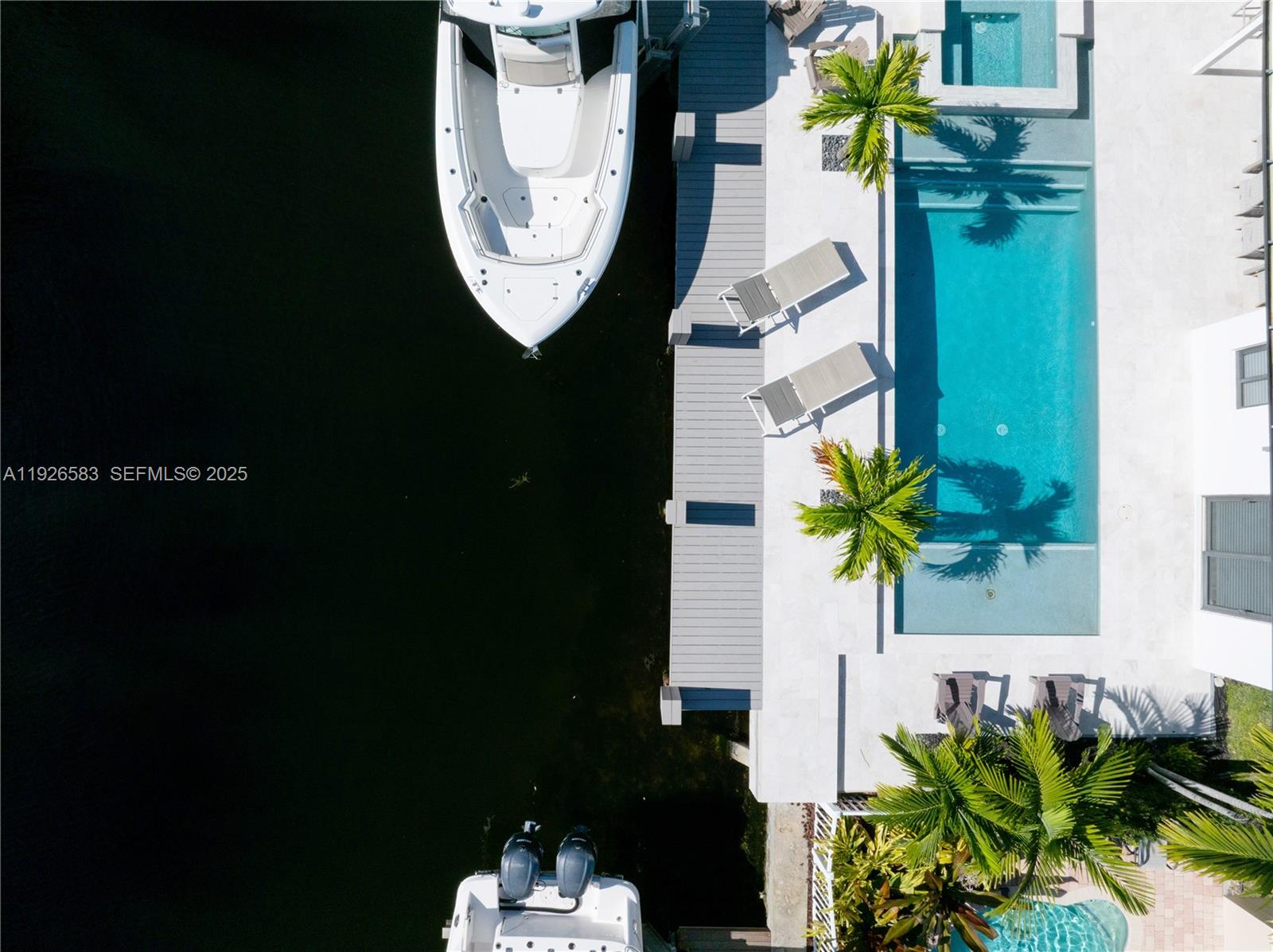 POMPANO ISLES - Residential