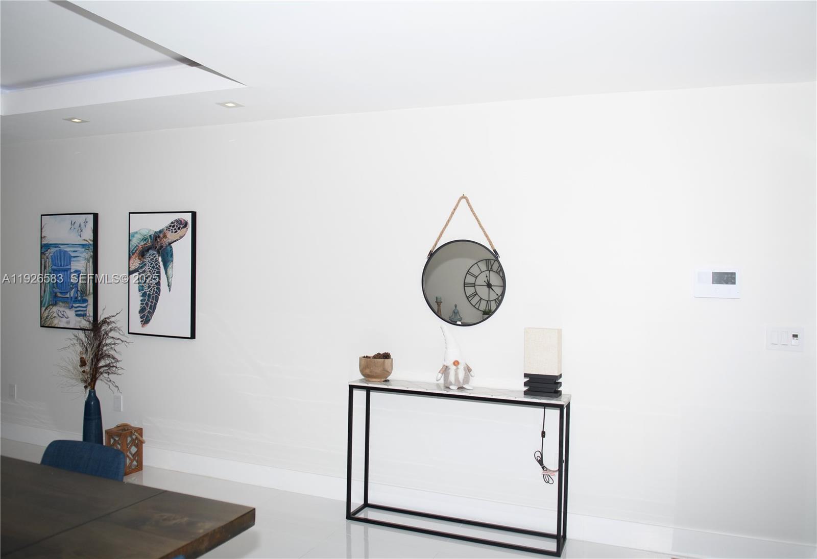 POMPANO ISLES - Residential