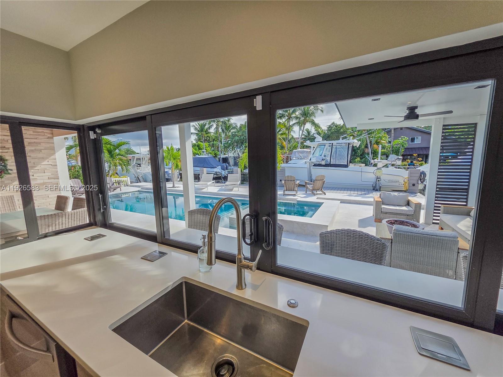 POMPANO ISLES - Residential