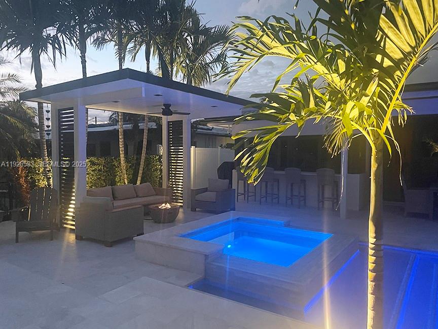 POMPANO ISLES - Residential