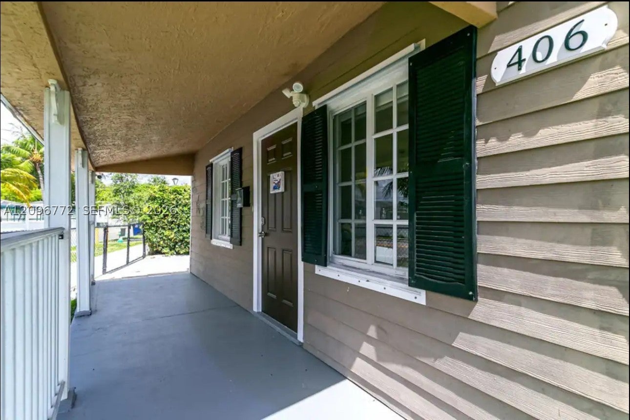 406 Foster Rd