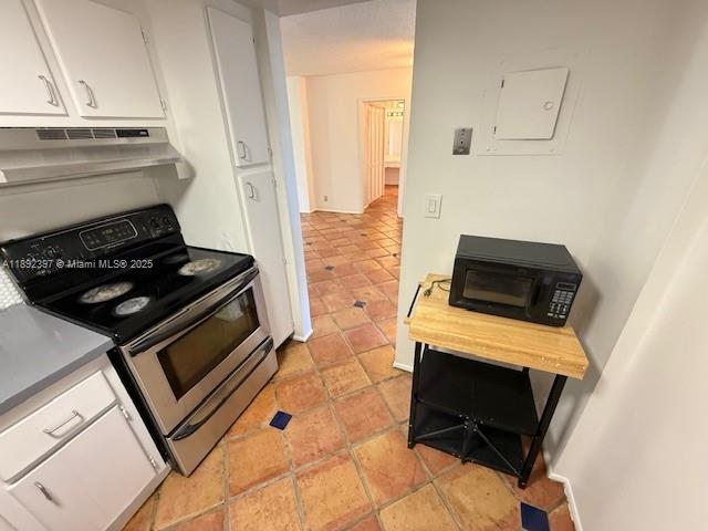 ENSENADA CONDO BLDG E-II - Residential Lease