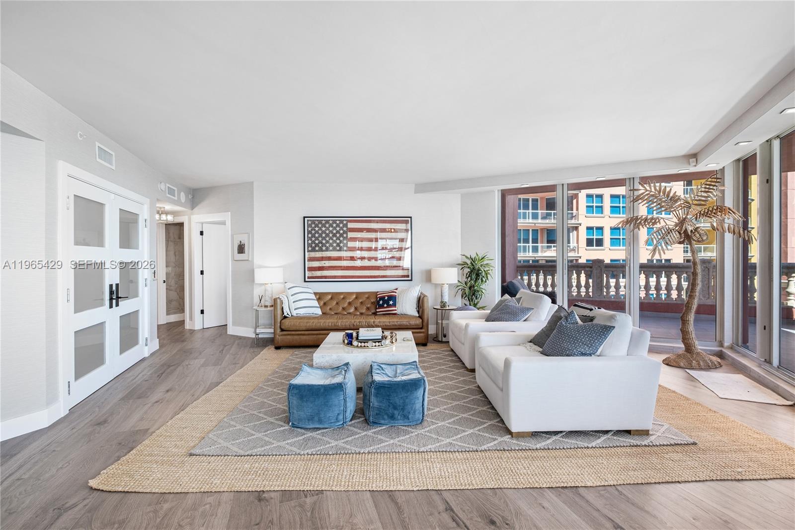 PALMS TOWER ONE CONDO - Residential