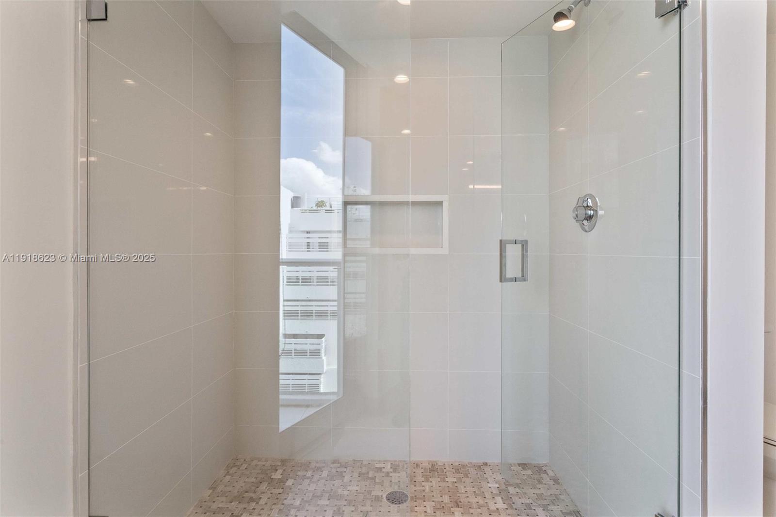 ONE BAY HARBOR CONDO - Residential