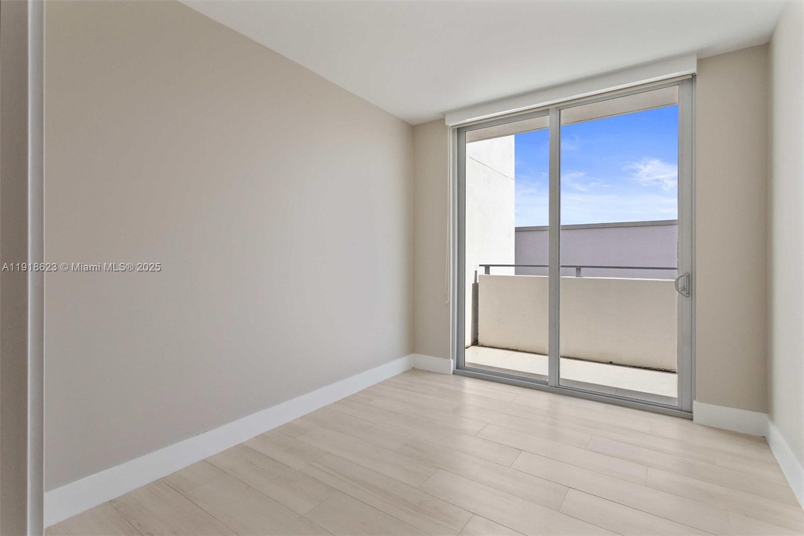 ONE BAY HARBOR CONDO - Residential