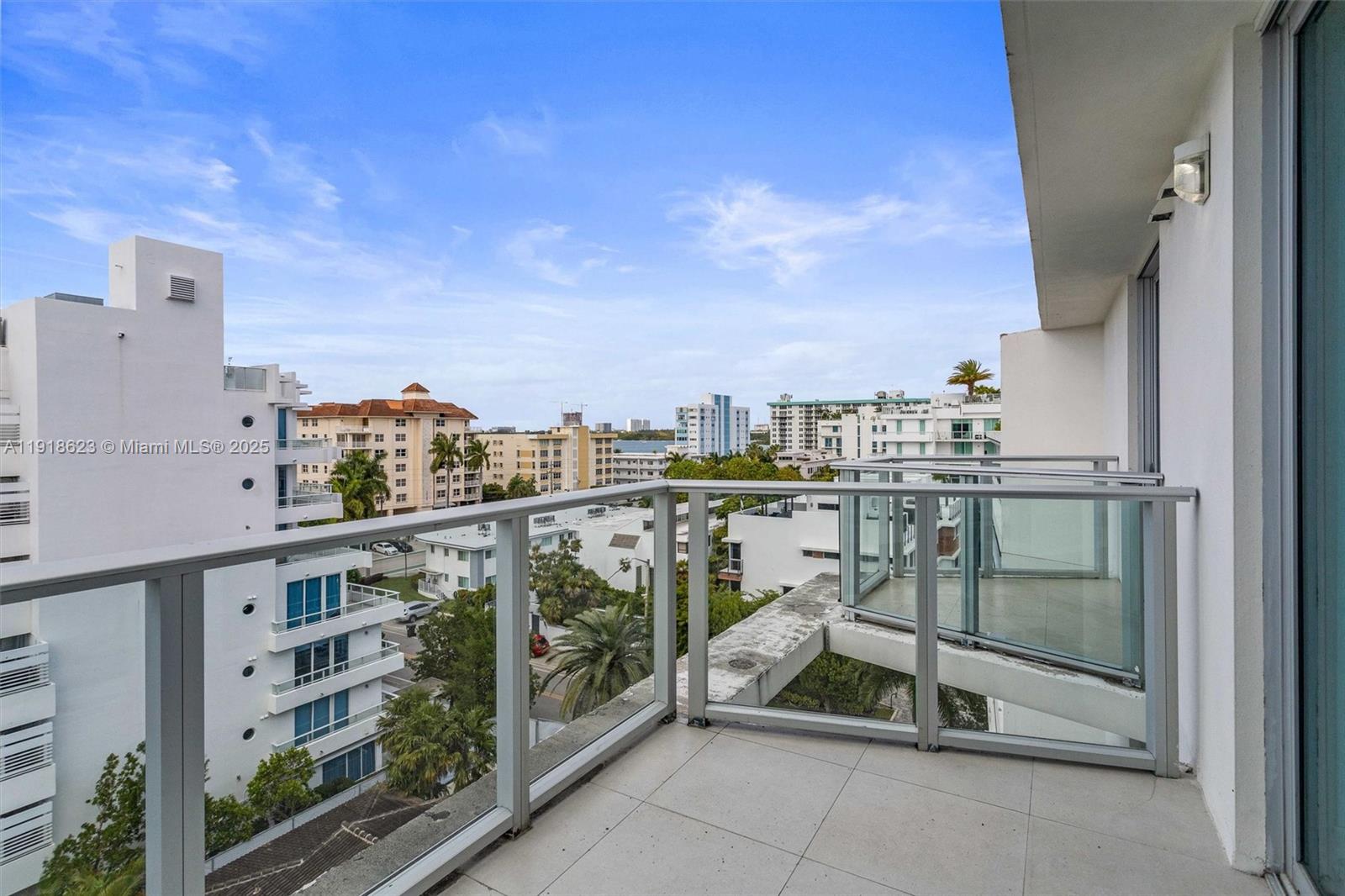 ONE BAY HARBOR CONDO - Residential