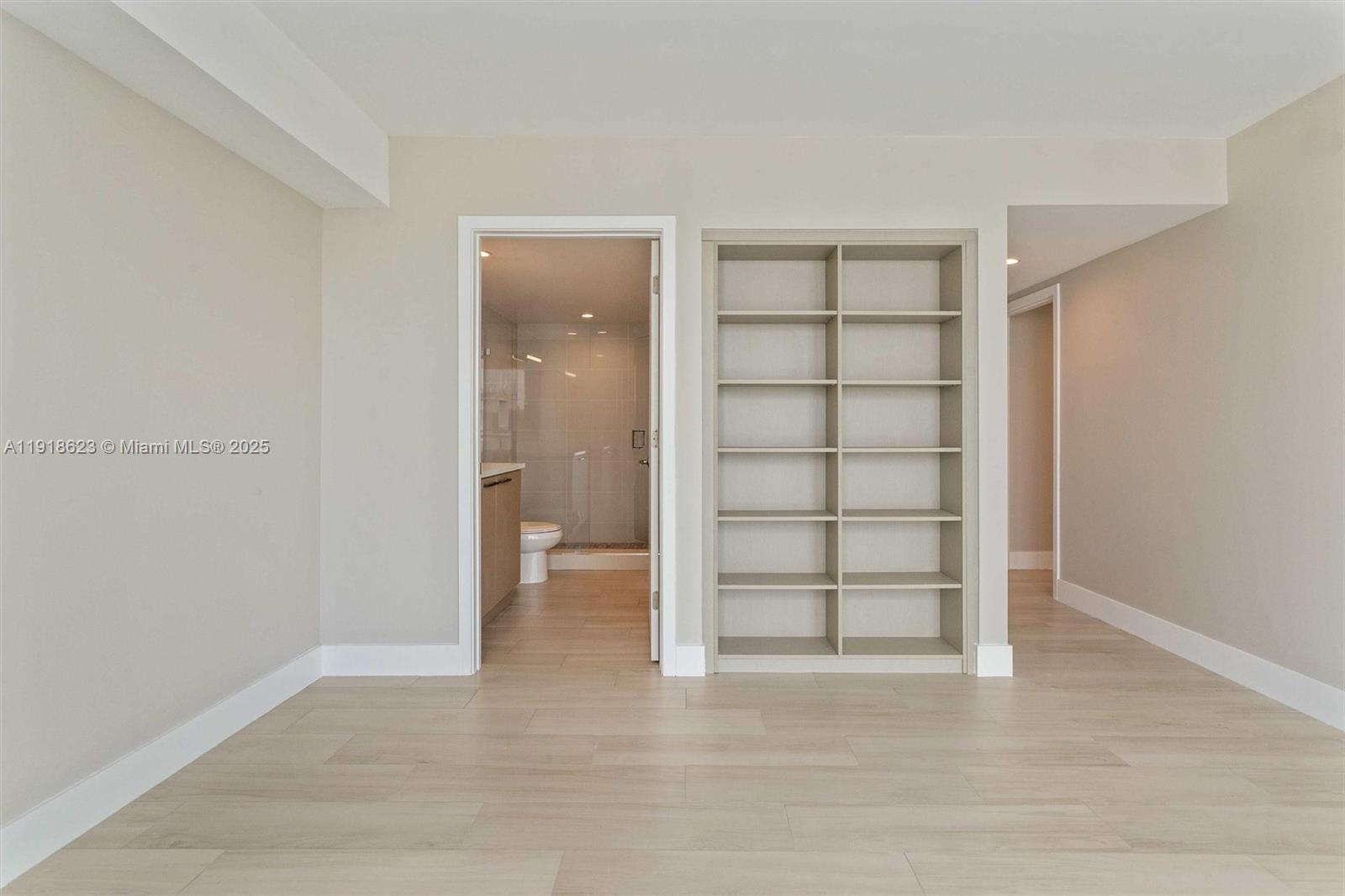 ONE BAY HARBOR CONDO - Residential