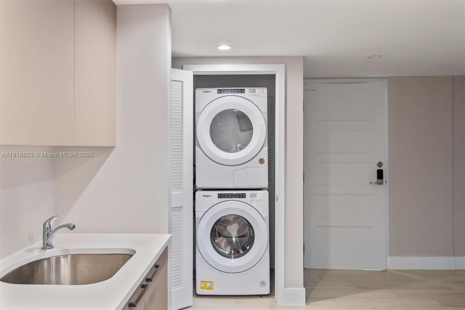 ONE BAY HARBOR CONDO - Residential