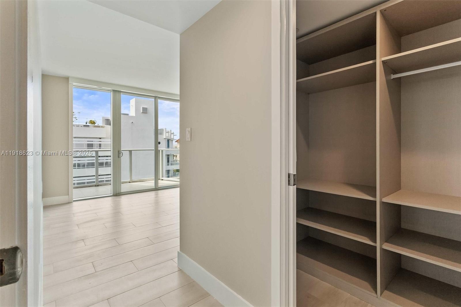 ONE BAY HARBOR CONDO - Residential