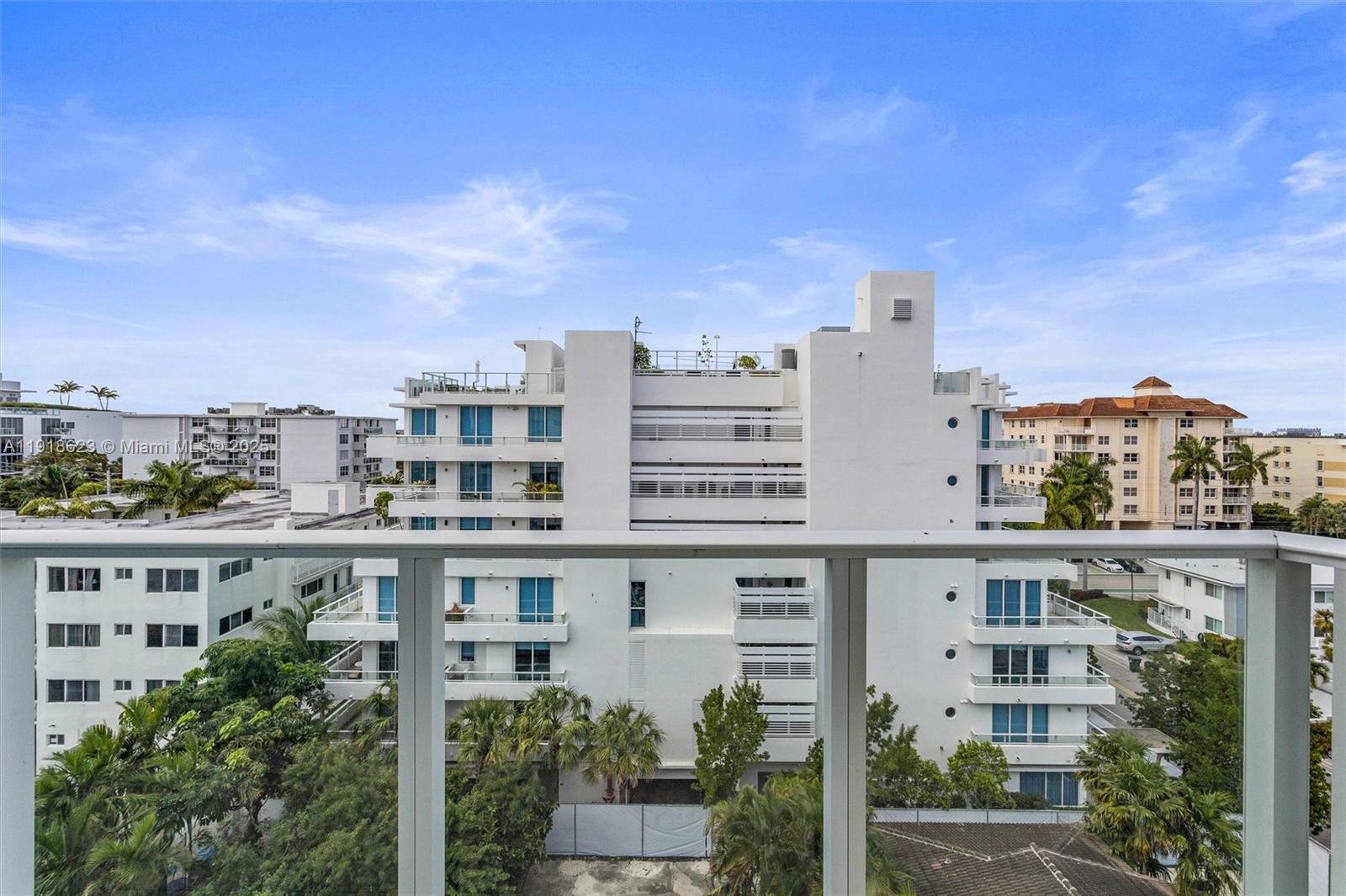 ONE BAY HARBOR CONDO - Residential