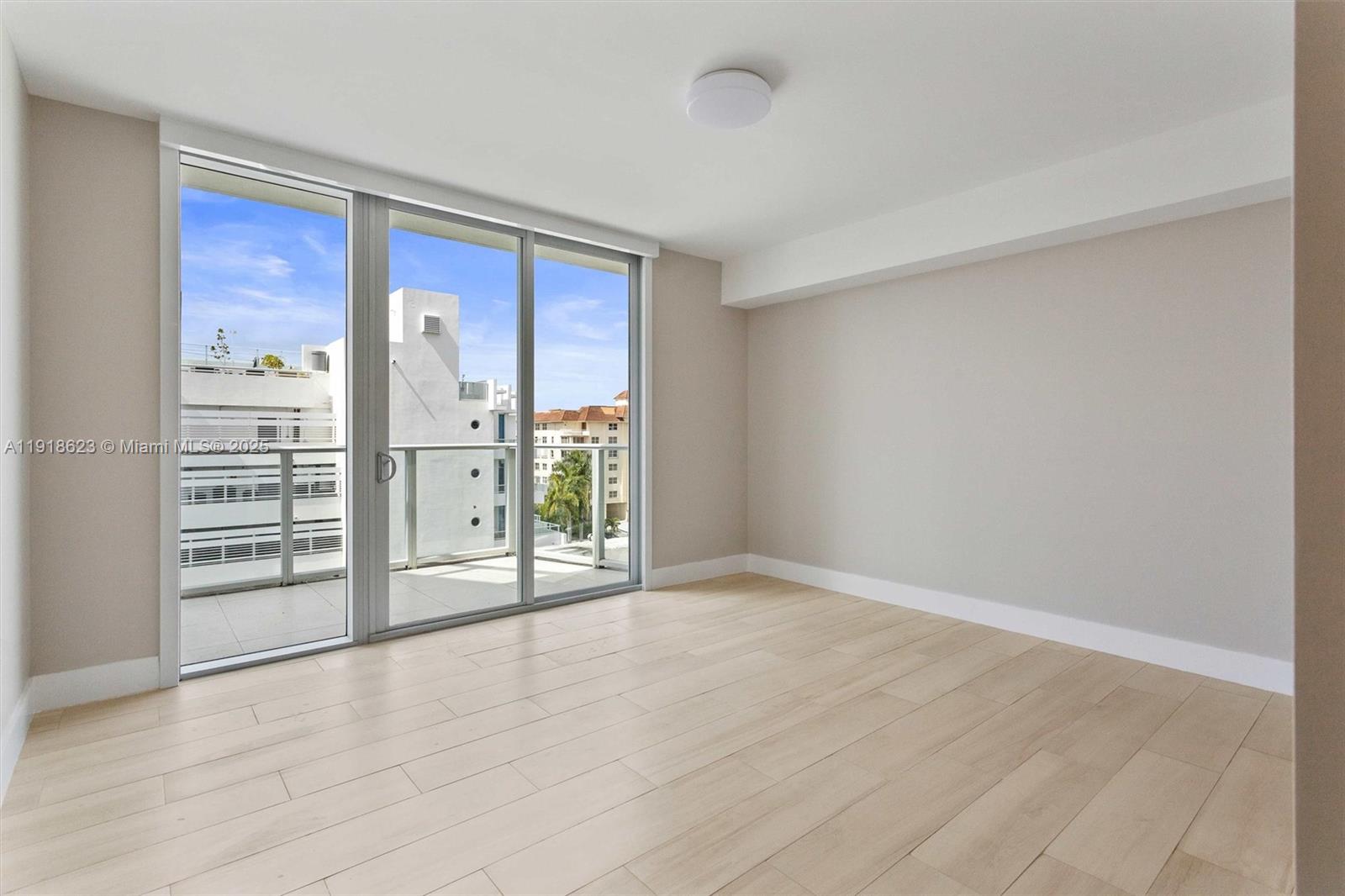 ONE BAY HARBOR CONDO - Residential