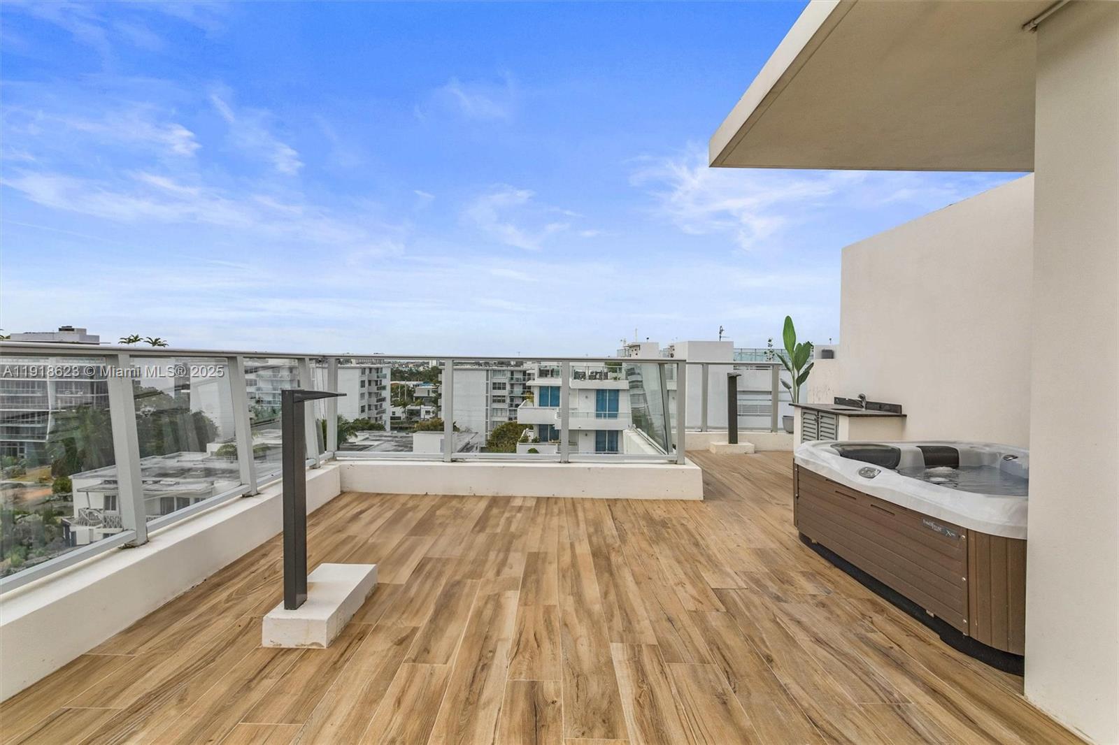 ONE BAY HARBOR CONDO - Residential