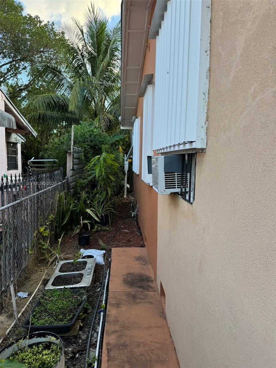 STEPHEN MANOR - Residential