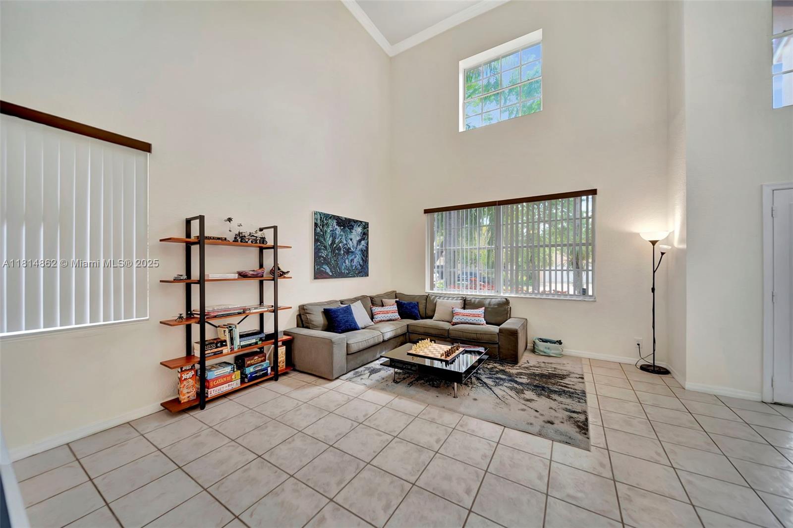 SECTOR 4 - Residential Lease