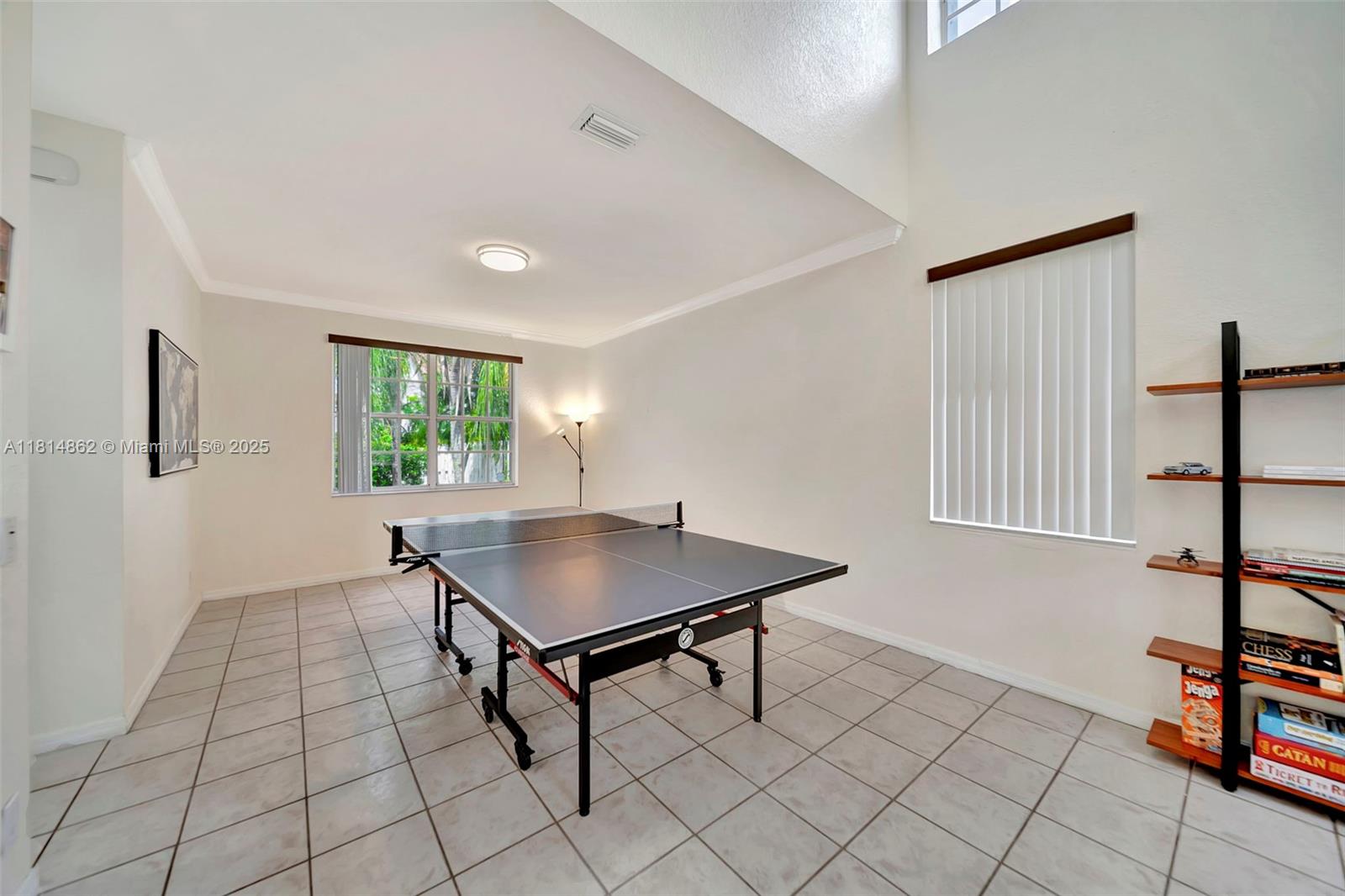 SECTOR 4 - Residential Lease