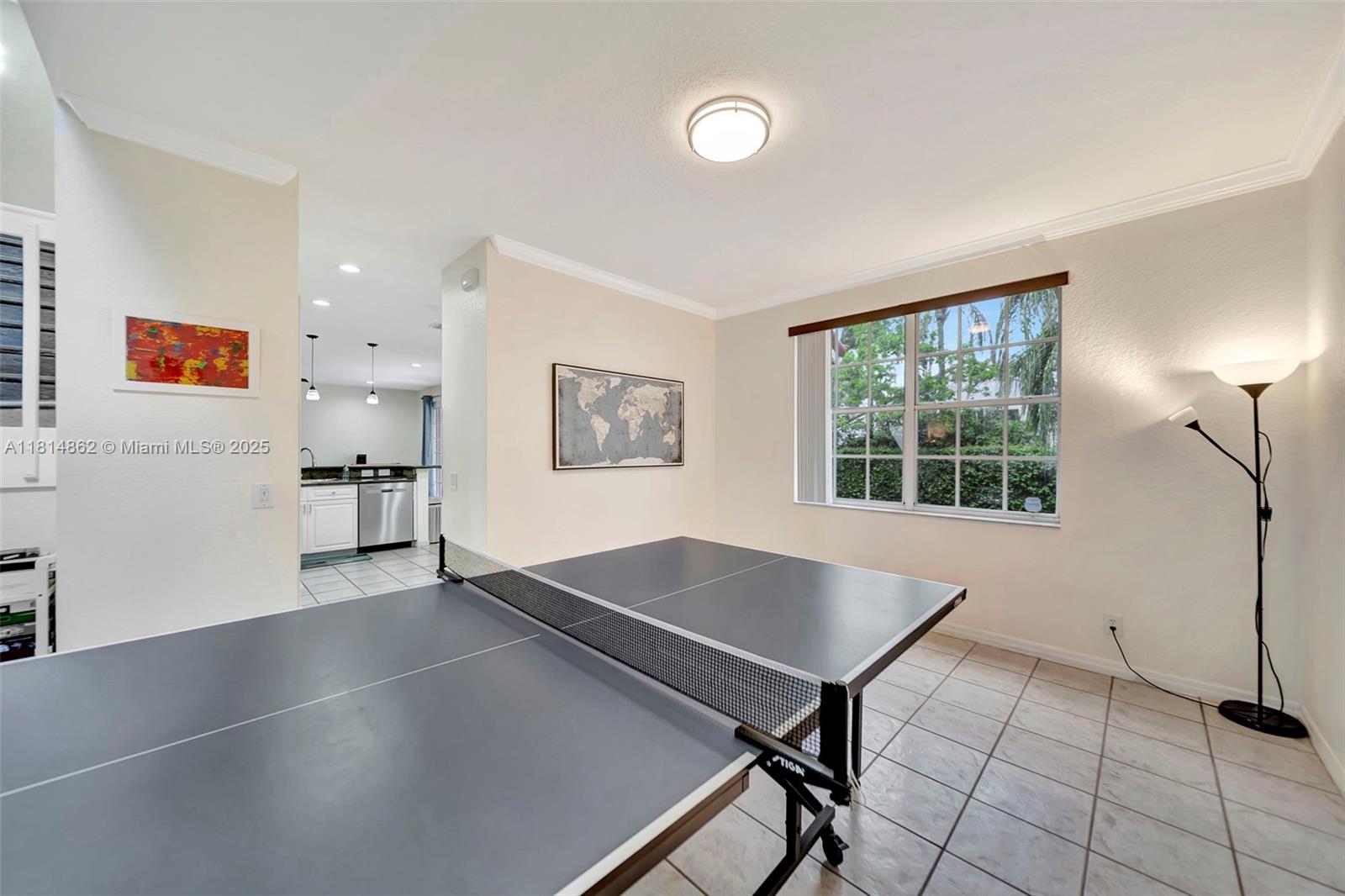 SECTOR 4 - Residential Lease
