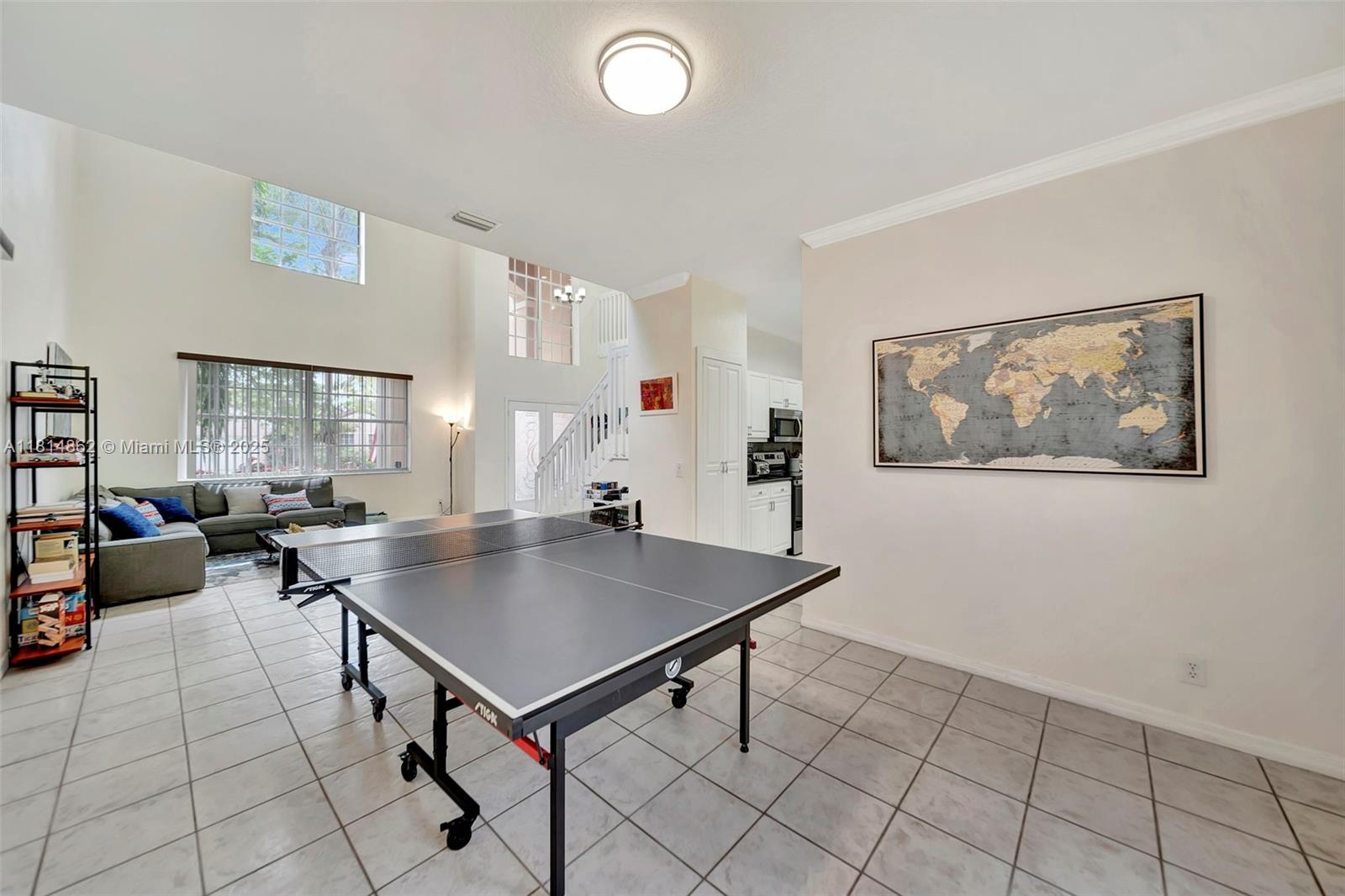 SECTOR 4 - Residential Lease