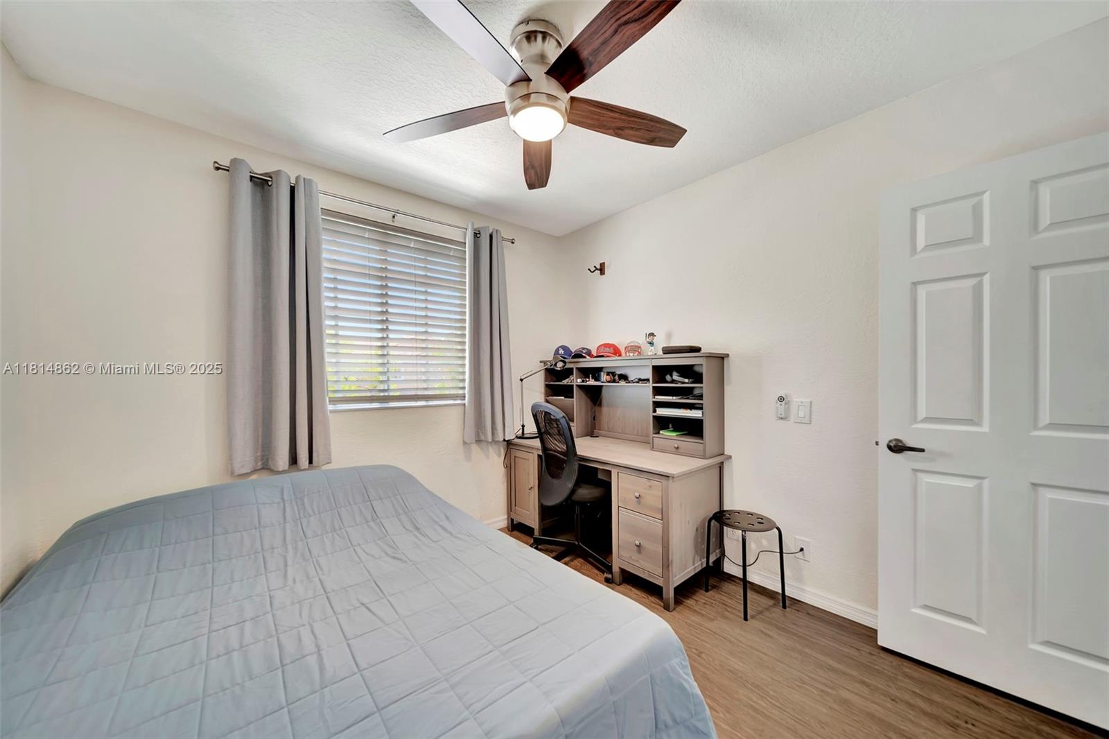 SECTOR 4 - Residential Lease