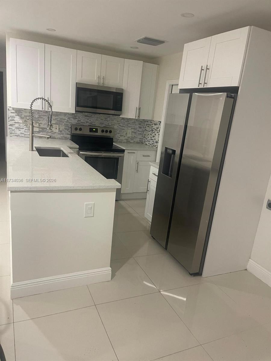 ROOSEVELT GARDENS 2ND ADD - Residential