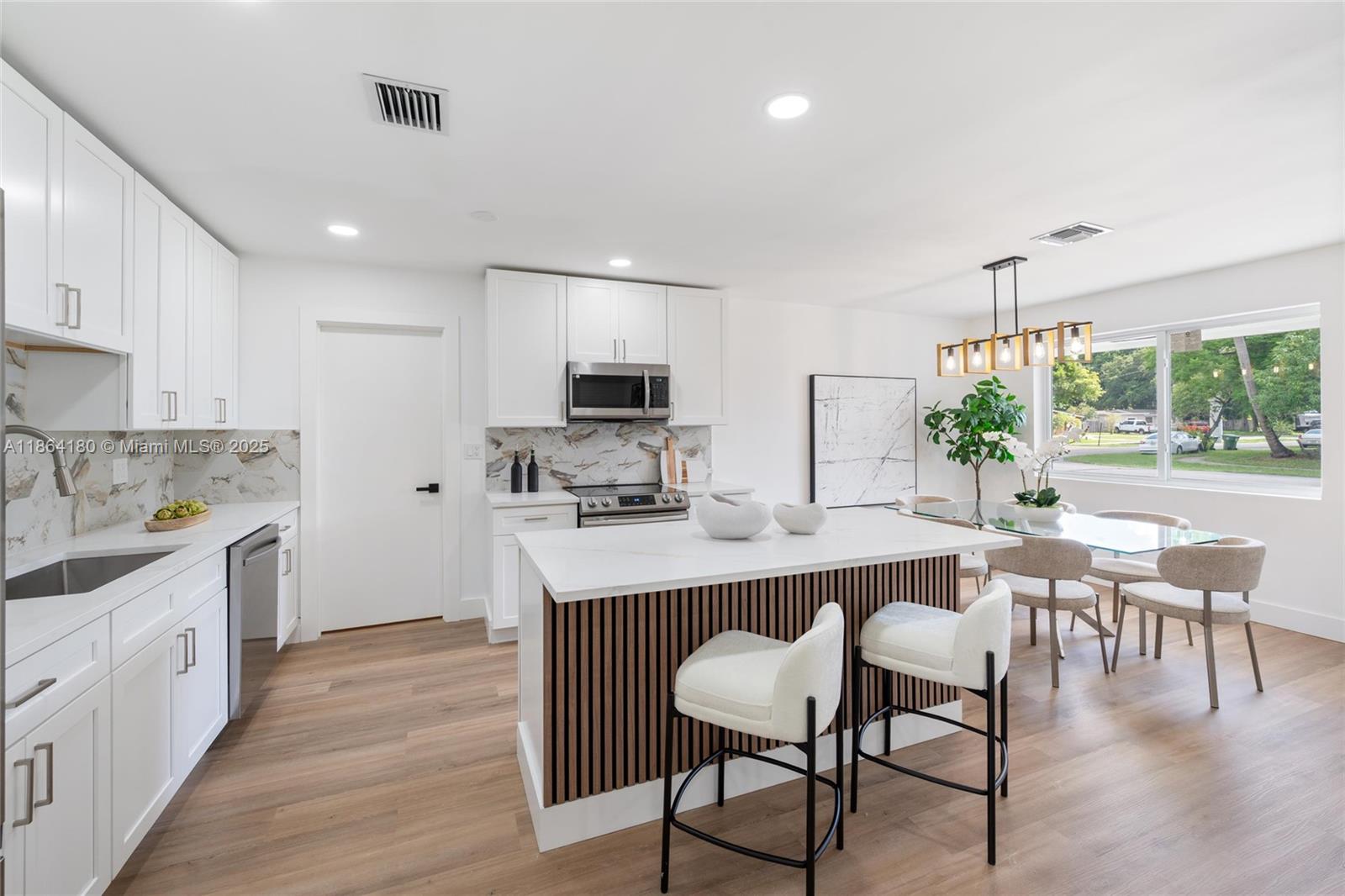 600 SW 64th Pkwy