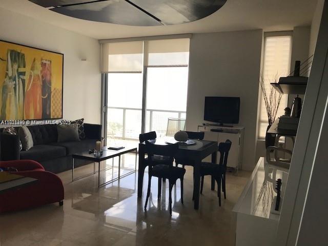 1050 Brickell Ave 3102