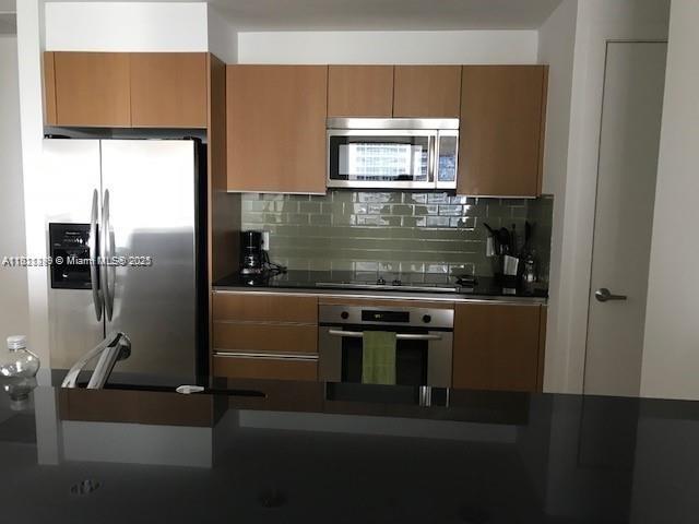 1050 Brickell Ave 3102