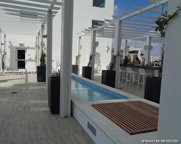 400 SUNNY ISLES CONDO EAS - Residential