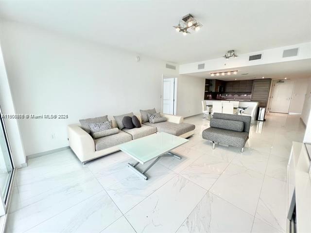 400 SUNNY ISLES CONDO EAS - Residential