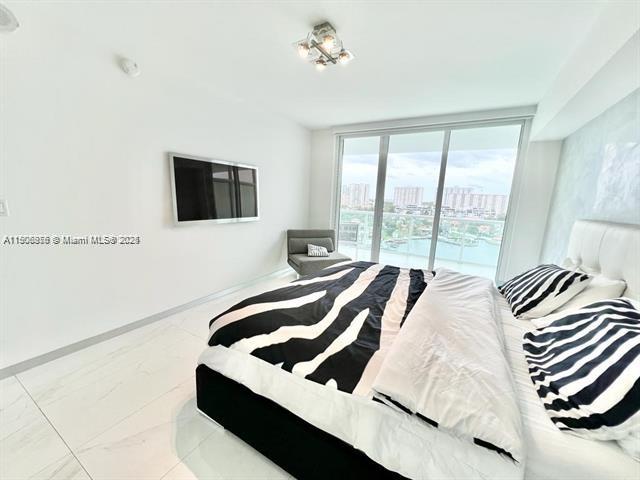 400 SUNNY ISLES CONDO EAS - Residential