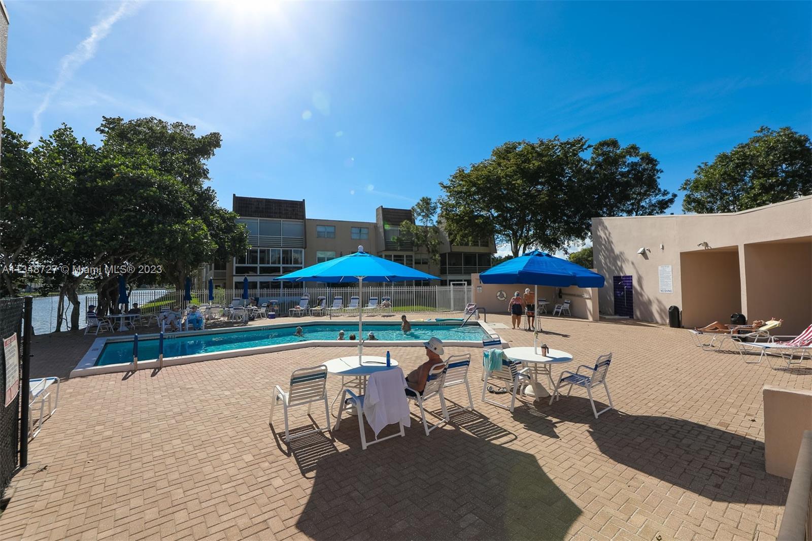 LIME BAY CONDOMINIUM 6 - Residential