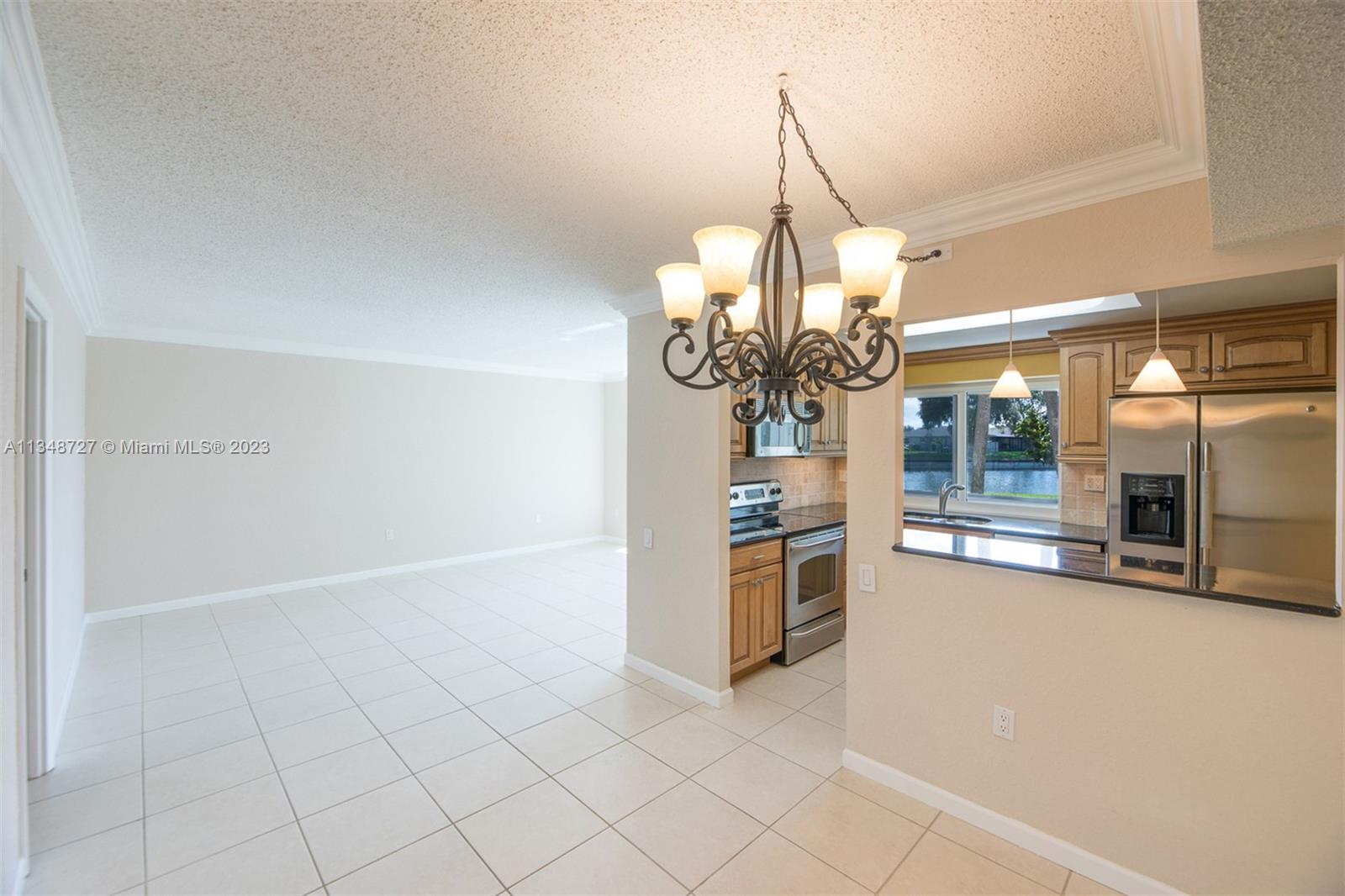 LIME BAY CONDOMINIUM 6 - Residential