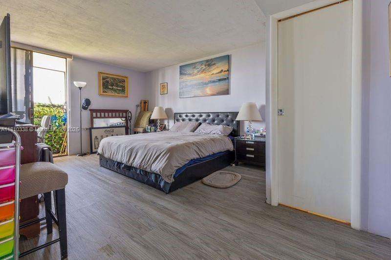 CORONADO CONDO - TOWER III - Residential