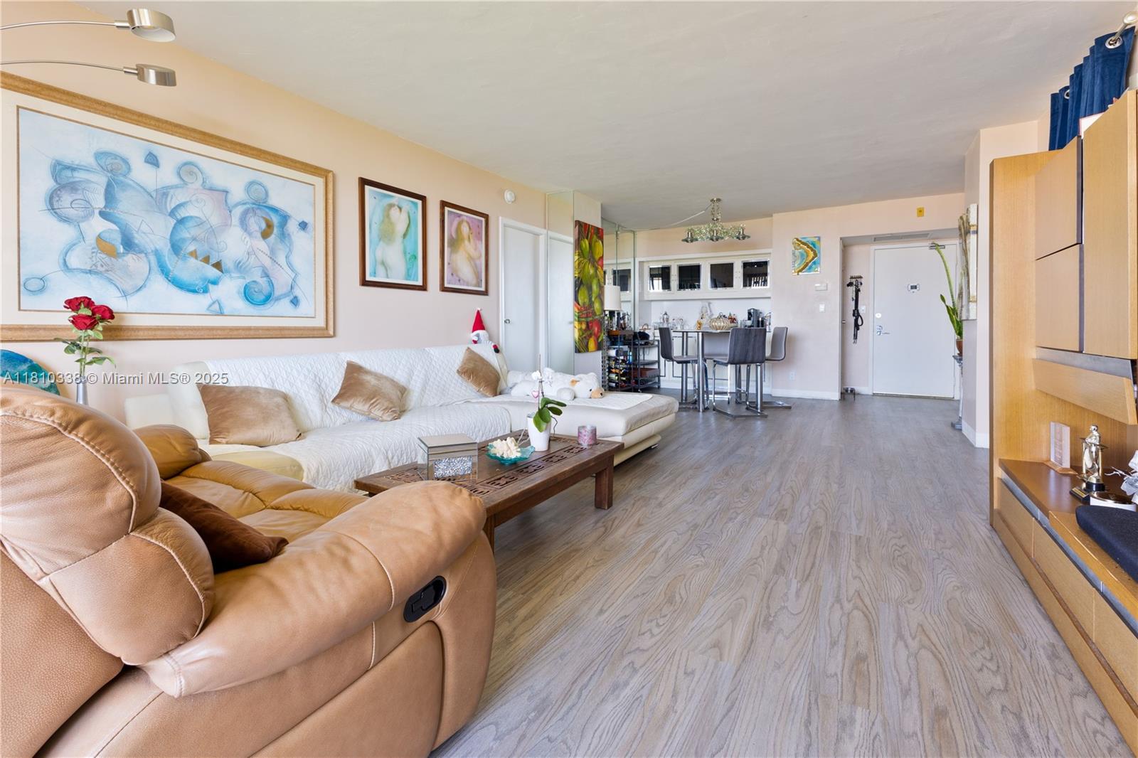 20379 W Country Club Dr 2636