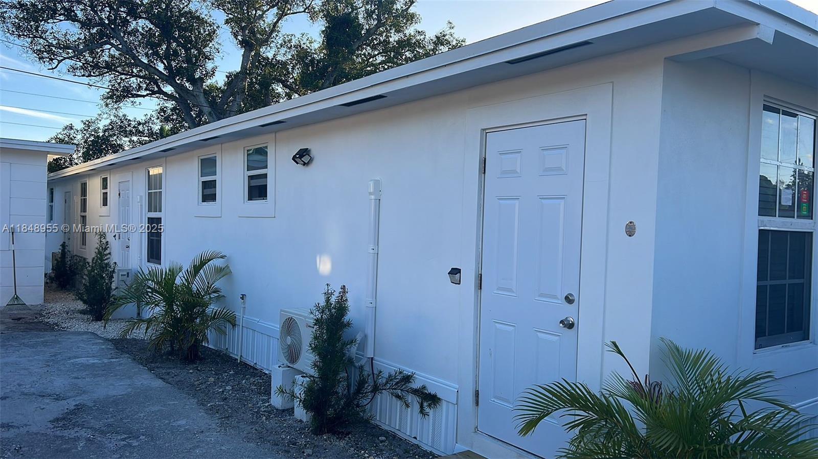 TWIN LAKES PROPERTIES - Residential