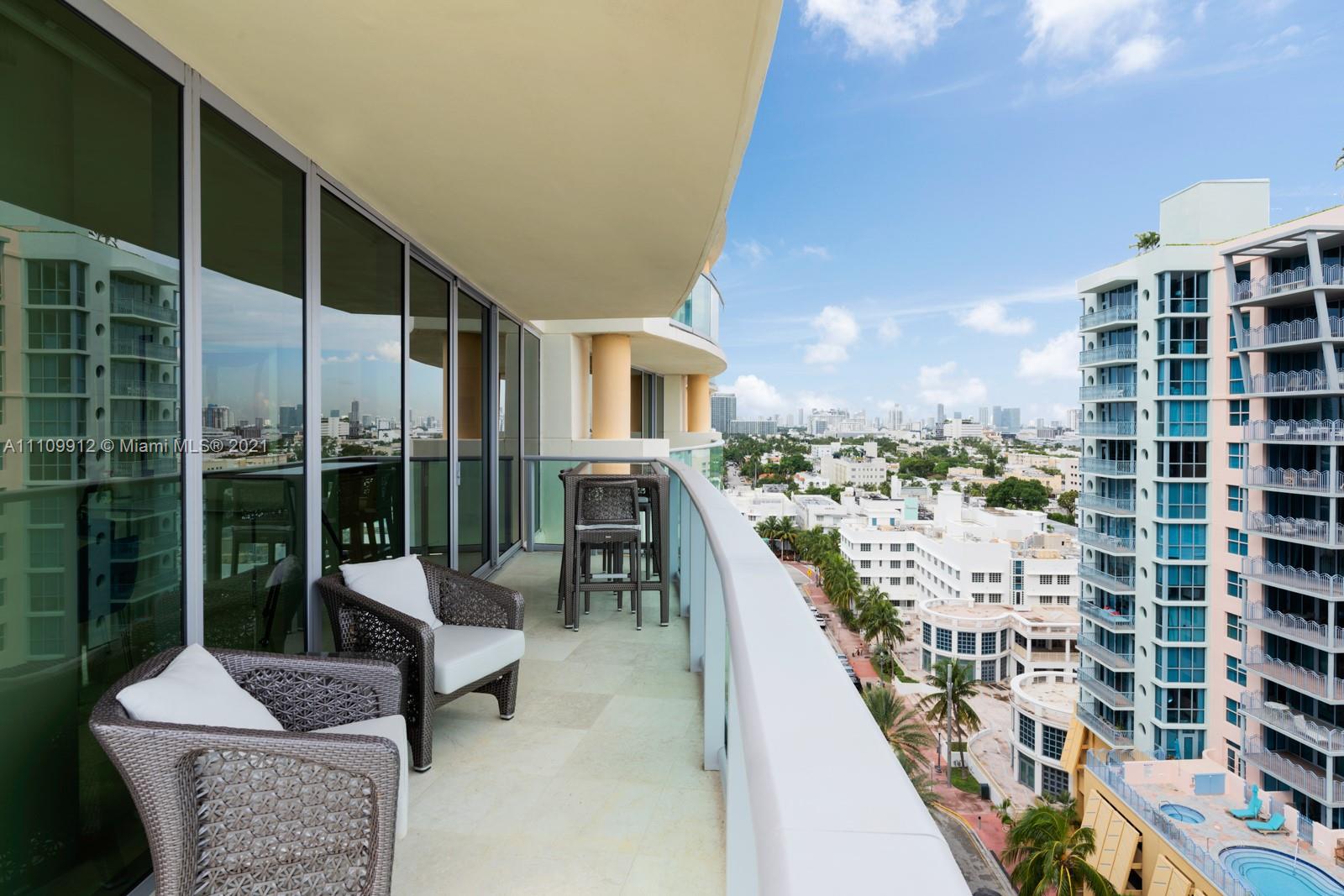 IL VILLAGGIO ON SOUTH BEA - Residential