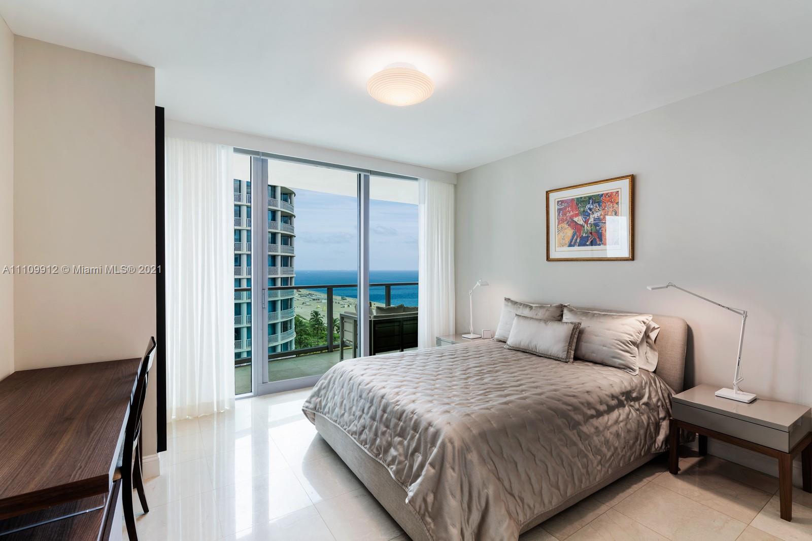 IL VILLAGGIO ON SOUTH BEA - Residential