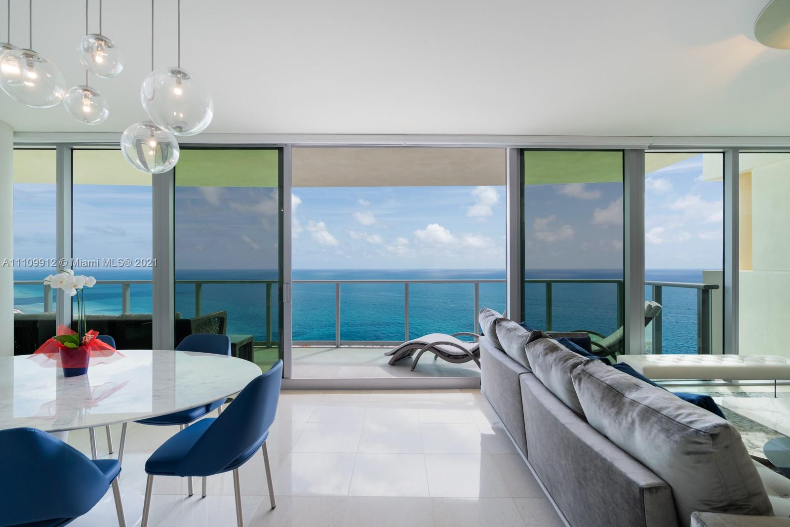 IL VILLAGGIO ON SOUTH BEA - Residential