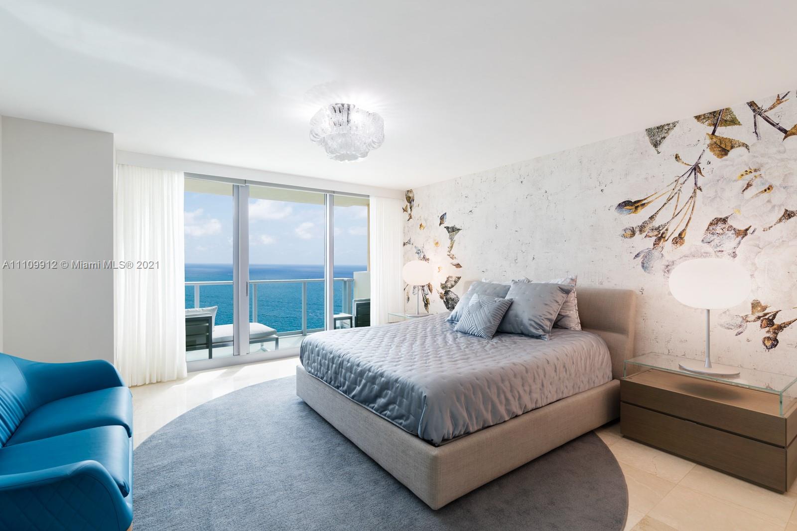 IL VILLAGGIO ON SOUTH BEA - Residential