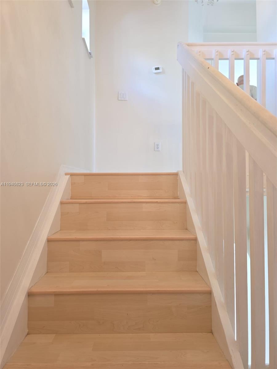 VILLA VIZCAYA CONDO - Residential