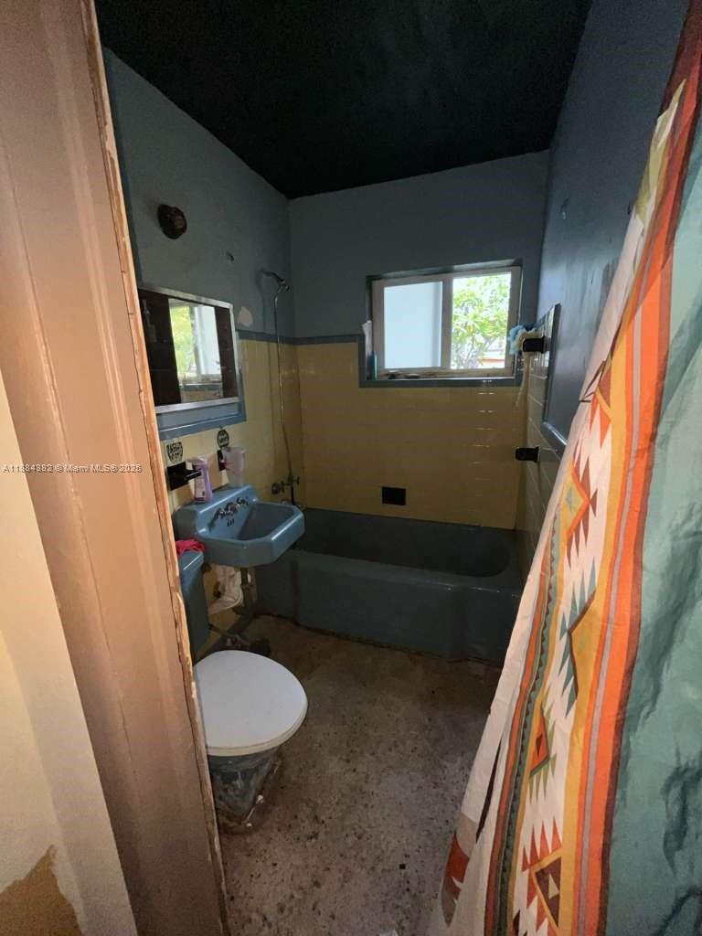 NEW SO MIAMI HEIGHTS SEC - Residential