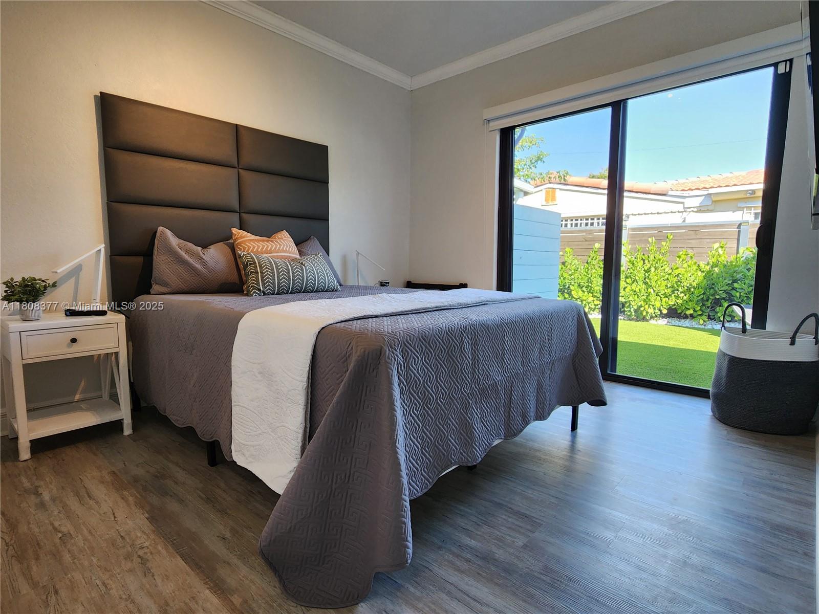 SUN RAY HOMES GREYNOLDS P - Residential Lease