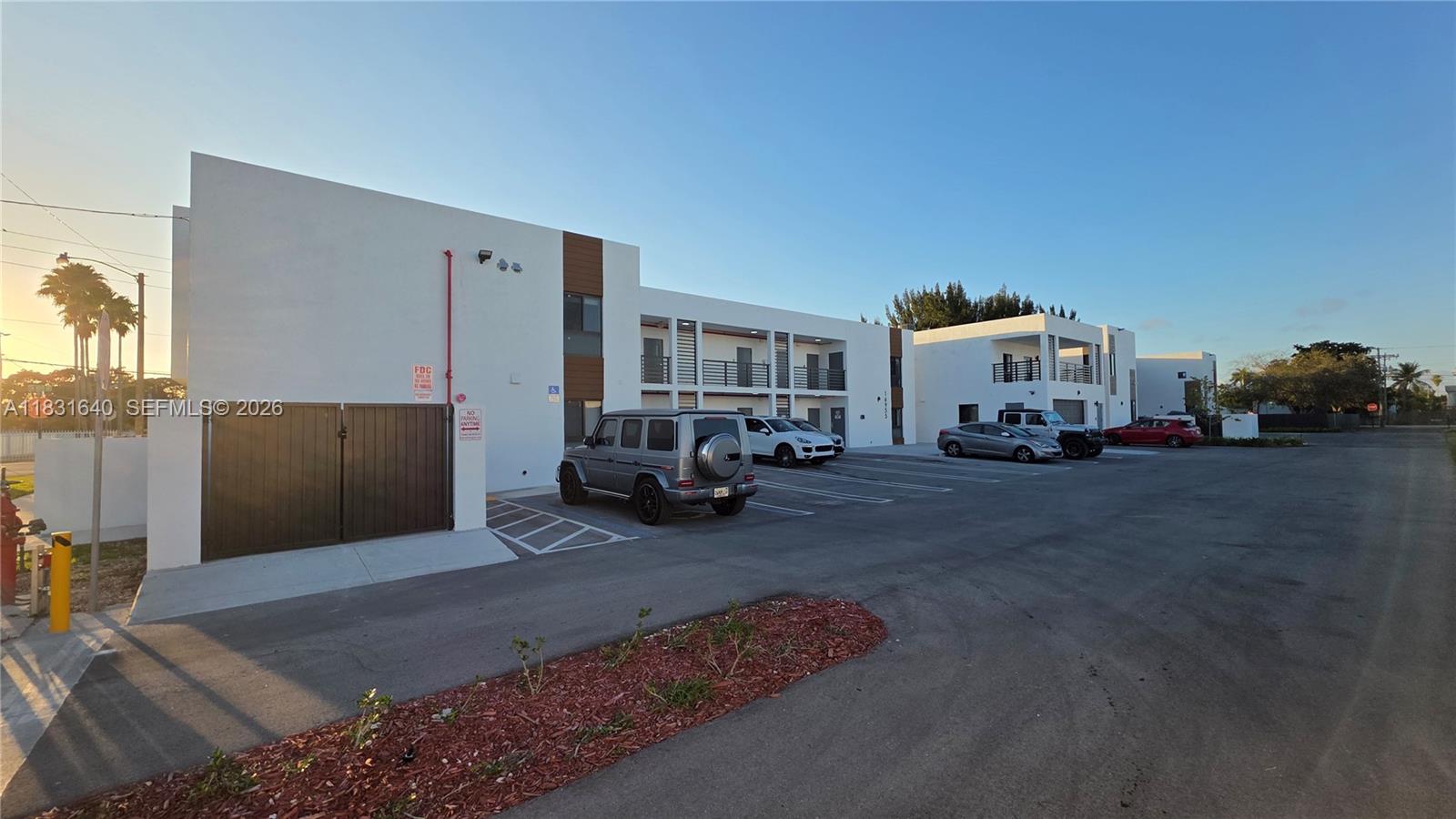 PERRINE INDUSTRIAL SUB - Residential Income